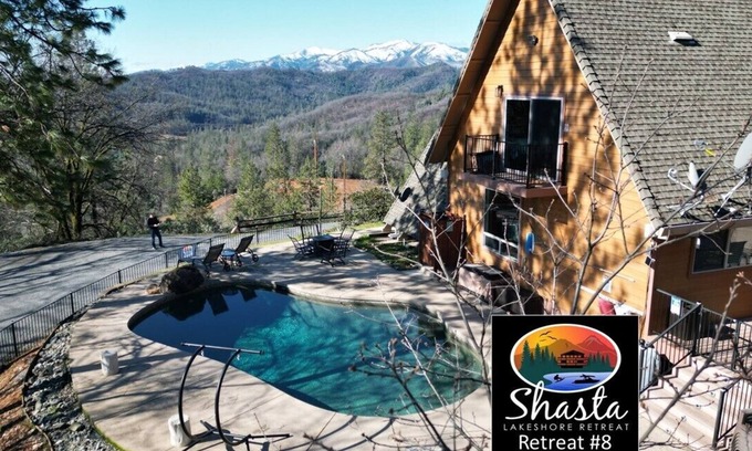 Lakehead Casa | Top Private Oasis, Pool, Hot Tub, Formal Dining - Shasta Lakeshore Retreat #8