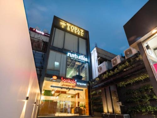 Bilaspur Hotel | Topaz hotel