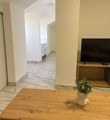 Topola Apartamento | Topola centar