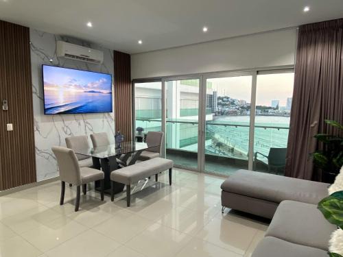 Mazatlan Apartamento | Torre EME Department