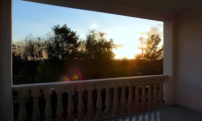 Torre Pali Apartamento | Torre Pali - casa con gran terraza con vista al mar