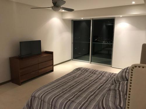 Cerritos Apartamento | Torre Península