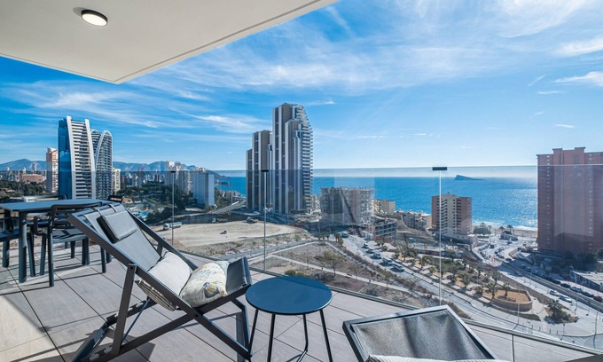 Cala Apartamento | Torre Sakura 9-B Apartment Poniente Beach