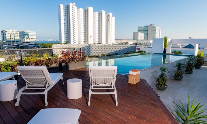 Downtown Cancun Complejo | Torre Sofia great apartments & estudios