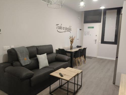 Torrejon de Ardoz Apartamento | Torrejón Suites 2 habitaciones