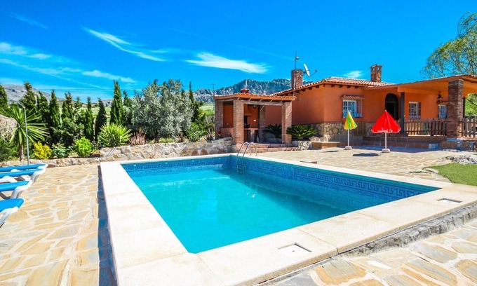 Antequera Villa | Torrejon Antequera - La Higuera by Ruralidays