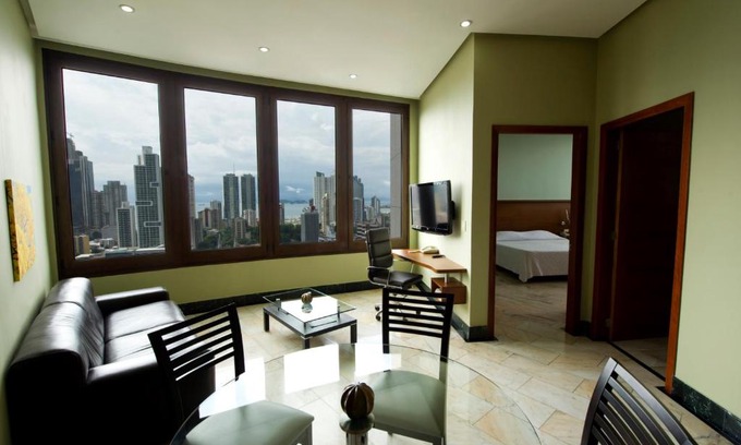 El Cangrejo Hotel | Torres de Alba Hotel & Suites