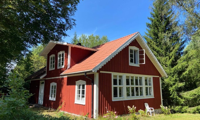 Hallaryd Casa | Torsholma Skolhus - Historic schoolhouse with sauna in Småland