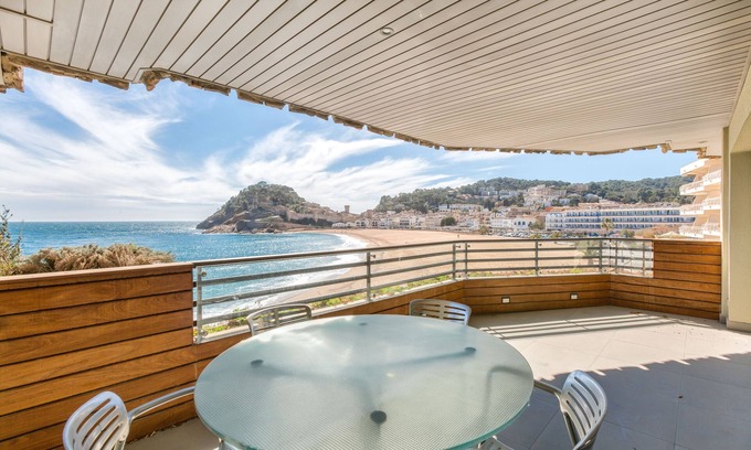 Tossa de Mar Apartamento | TOP LUXURY BEACH FRONT Tossa de Mar
