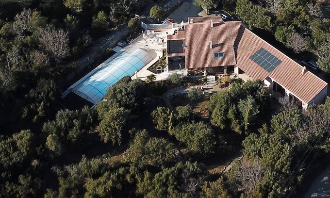 Regusse Villa | Totally private 8 adults plus 2 children luxe villa with heated swimming pool