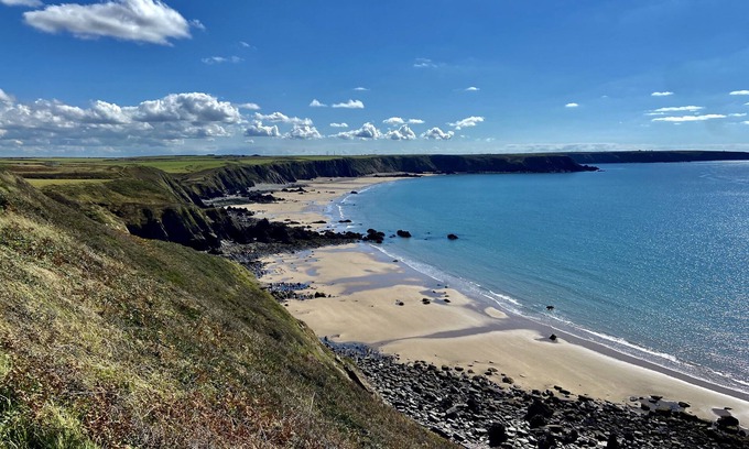 Pembroke Cabaña | Tower Cottage