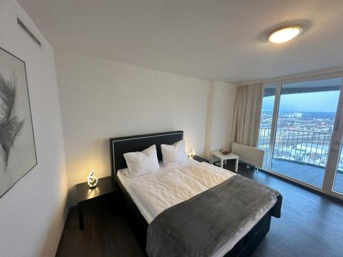 Antonsviertel Apartamento | Tower Suite Hotelturm Augsburg