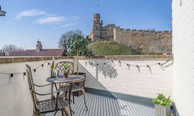 Lincoln Apartamento | Tower View - UK48126