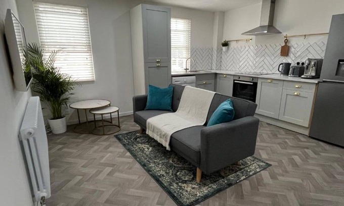 Warwick Apartamento | Town centre property with parking/100m from castle