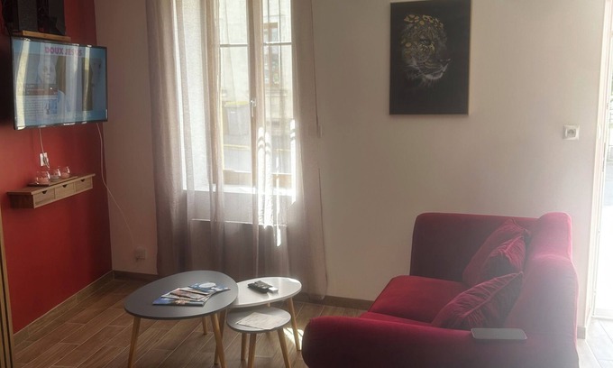 Neris-les-Bains Casa | Town house for curists and travellers