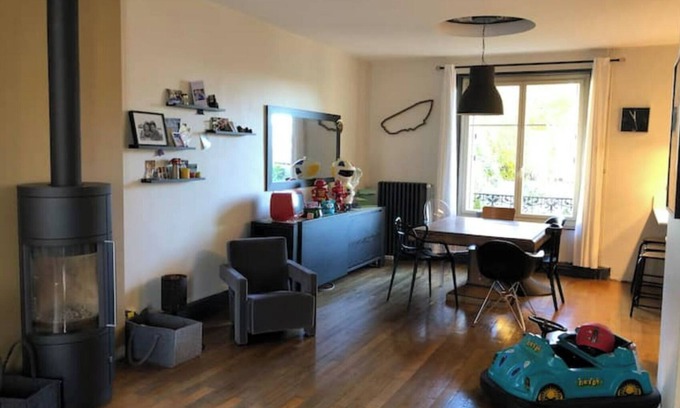 Poincare - Foch - Anatole France - Croix de Bourgogne Casa | Town house near train station