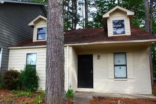 Jonesboro Casa | Townhome - El Fuerte