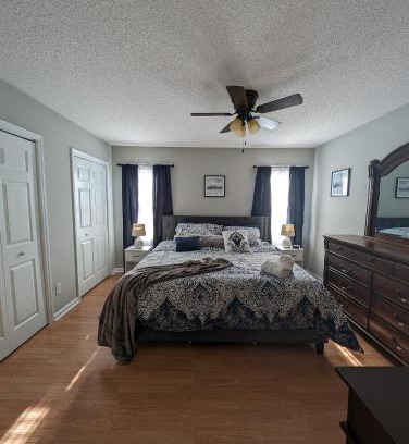 Winterville Casa | Townhouse near shopping/dining