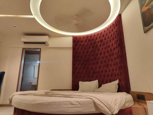 Bhiwandi Hotel | Townhouse Oak New Nashik Highway Kalyan Bhiwandi