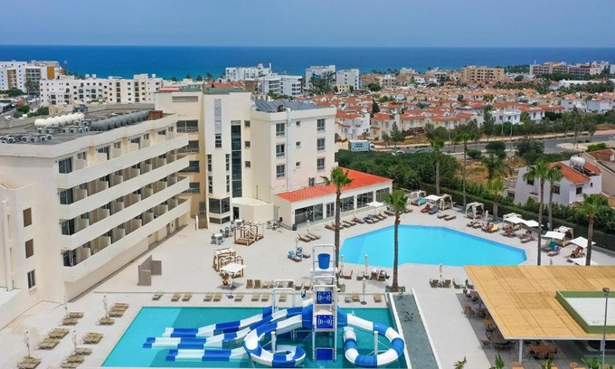 Pernera Hotel | Toxotis Hotel