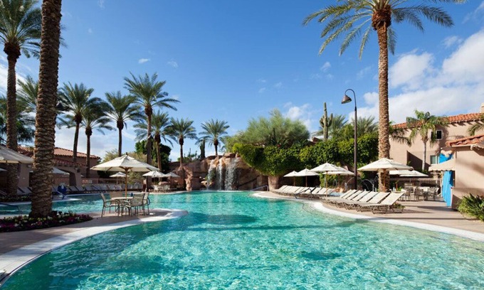 North Scottsdale Complejo | TPC/Spring Training/Super Bowl with Rihanna - What a Hot Spot for Vacation