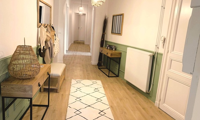 Quartier Bretagne Apartamento | Très bel Appartement, Plein Centre Nantes, 190 m2