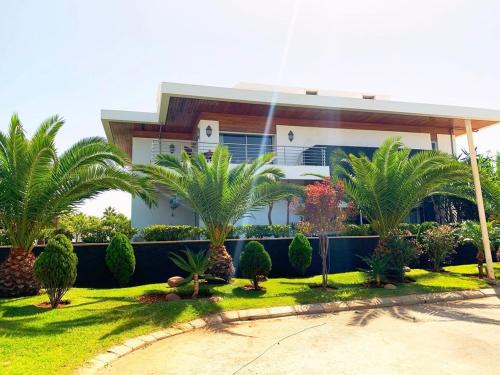 Bouznika Apartamento | Très jolie Villa à Louer à Bouznika