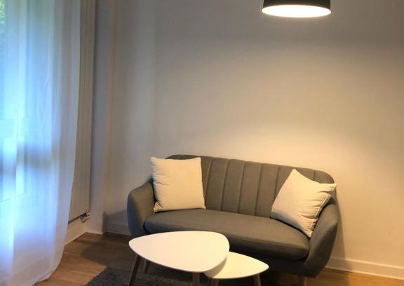 Neuilly-sur-Seine Apartamento | Trés Beau Studio (face bois), 10mn de l'Etoile