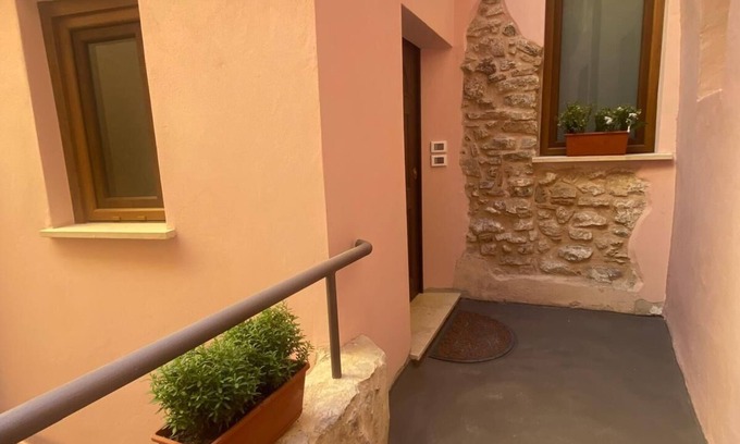 Fondi Apartamento | Tra Mura e Vicoli - in the heart of the Jewish quarter of Fondi