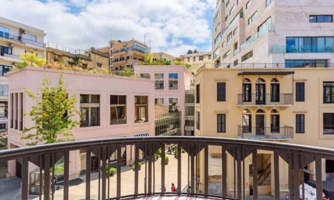 Mar Mikhael Apartamento | Traditional Apartment in Mar Michael