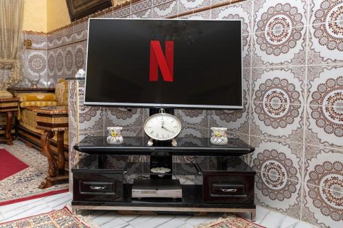 Quartier Hassani Apartamento | Traditional Apartment next ibn batouta stadium