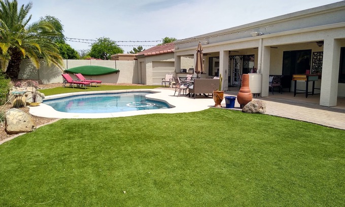 Peoria Casa | Traditional Family Ranch in the Grand Canyon State
