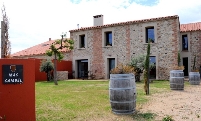 Brouilla Cabaña | Casa de campo tradicional en el corazón de un viñedo con vistas panorámicas.