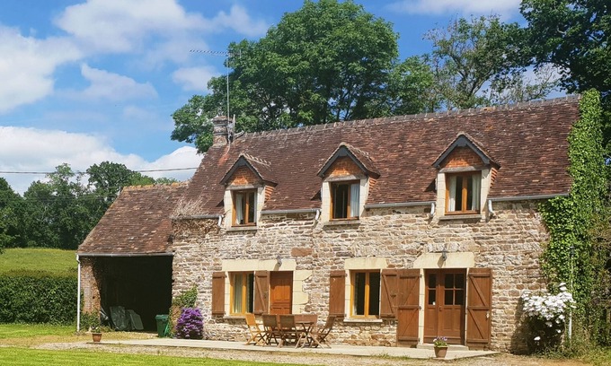 La Belliere Cabaña | Tradicional Normandía Cottage