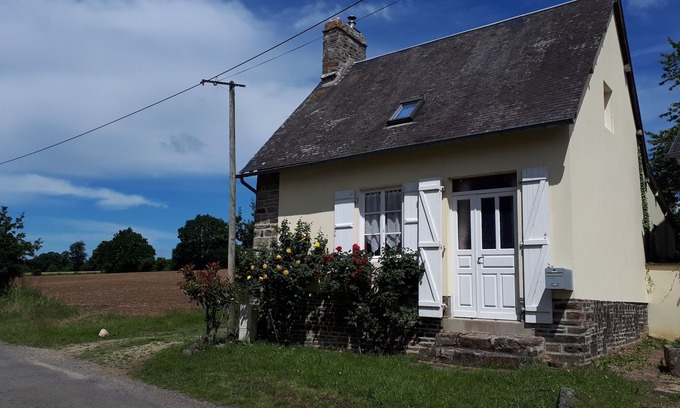 Barenton Cabaña | Traditional Normandy Cottage