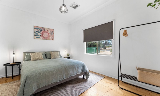 Clare Casa | Trail Side Cottage
