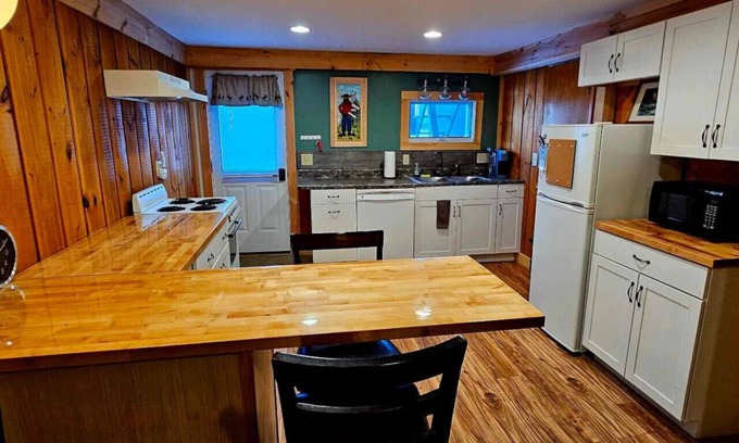 Greenville Apartamento | Trails Edge- Walk to Town-Direct ATV Access