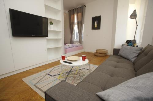 Zvezdara Apartamento | TRAMVAJ Apartments