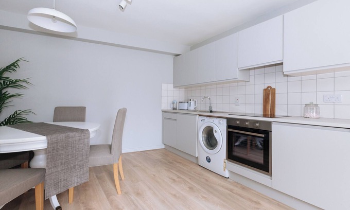 The Liberties Apartamento | Tranquil 1BD Flat in Portobello