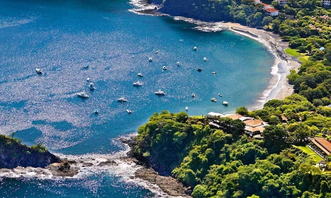El Ocotal Villa | Tranquil 3 Bed 3 Bath Beach House Steps from the Quaint Playa Ocotal Beach