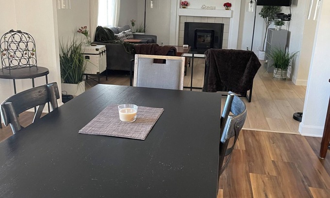 Tehachapi Casa | Tranquil 3-bedroom house in Tehachapi with stunning views
