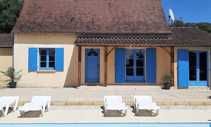 Saint-Andre-dAllas Casa | Tranquil 3-bedroom house with private swimming pool in Périgord Noir