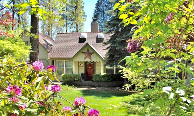 Twain Harte Casa | Tranquil 3BR Twain Harte Retreat: Lake Access, Private Pool/Spa, Walk to Town