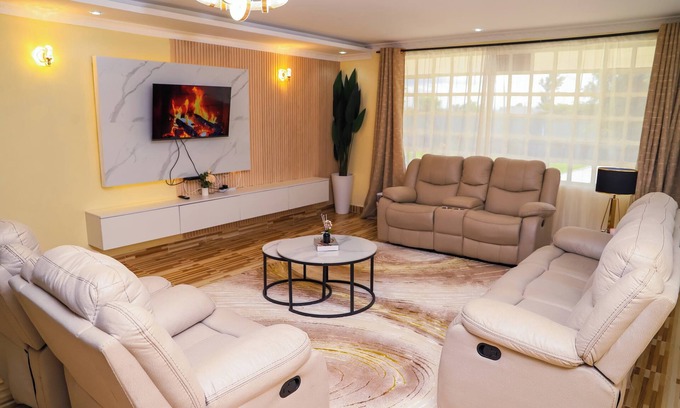 Naivasha Villa | Tranquil 4Bedroom villa with private swimming pool in Naivasha