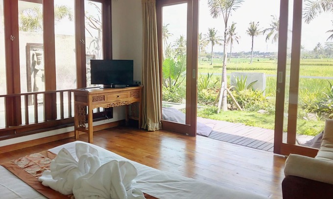 Kemenuh Villa | Tranquilo campo ventoso villa w / piscina privada