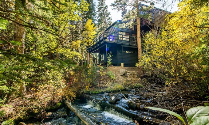 Downieville-Lawson-Dumont Cabina | ¡NUEVO! Tranquilo Dumont Inicio w / Creek y Mtn Vistas!