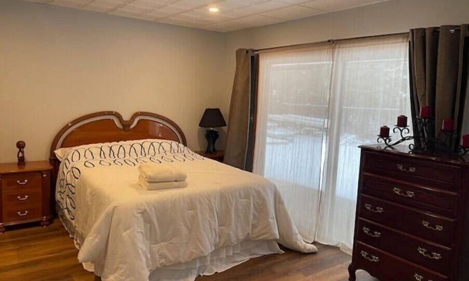 Springwater Casa | Tranquil Guesthouse Close to Ski Hills - 1 Bedroom