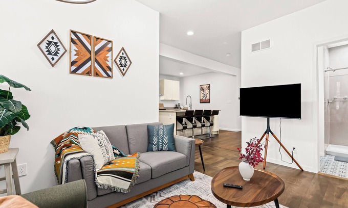 Detroit Apartamento | Tranquil Haven Retreat
