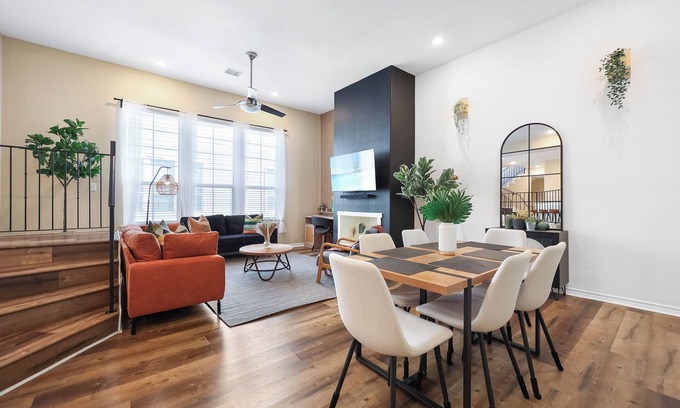 Shady Acres Casa | ¡Bienvenidos a The J House!