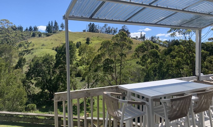Whangarei Casa | Tranquil House and Cabin rural setting minutes from city - Sea View